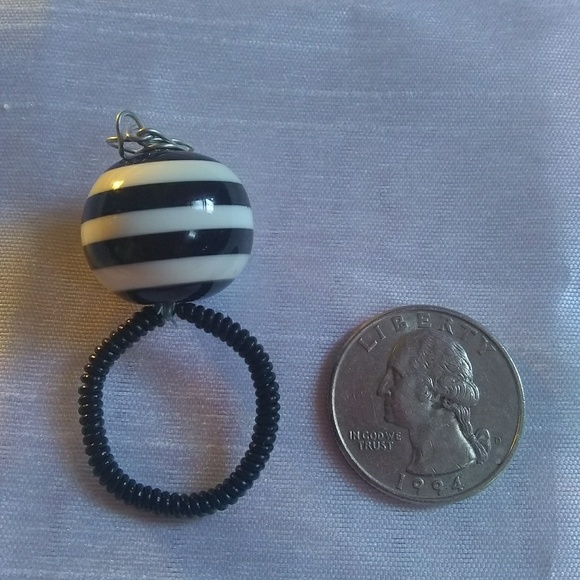 Ring! - Picture 2 of 4